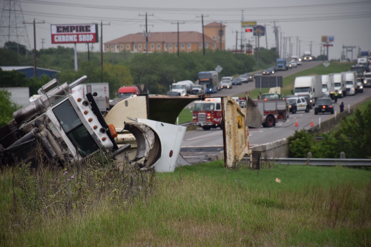 Westbound lanes of I-10 open after fiery big rig wreck shuts down ...