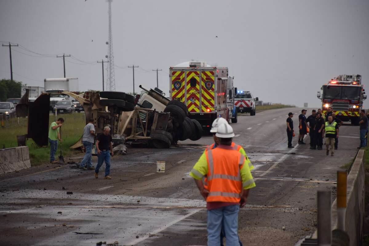 Westbound Lanes Of I 10 Open After Fiery Big Rig Wreck Shuts Down