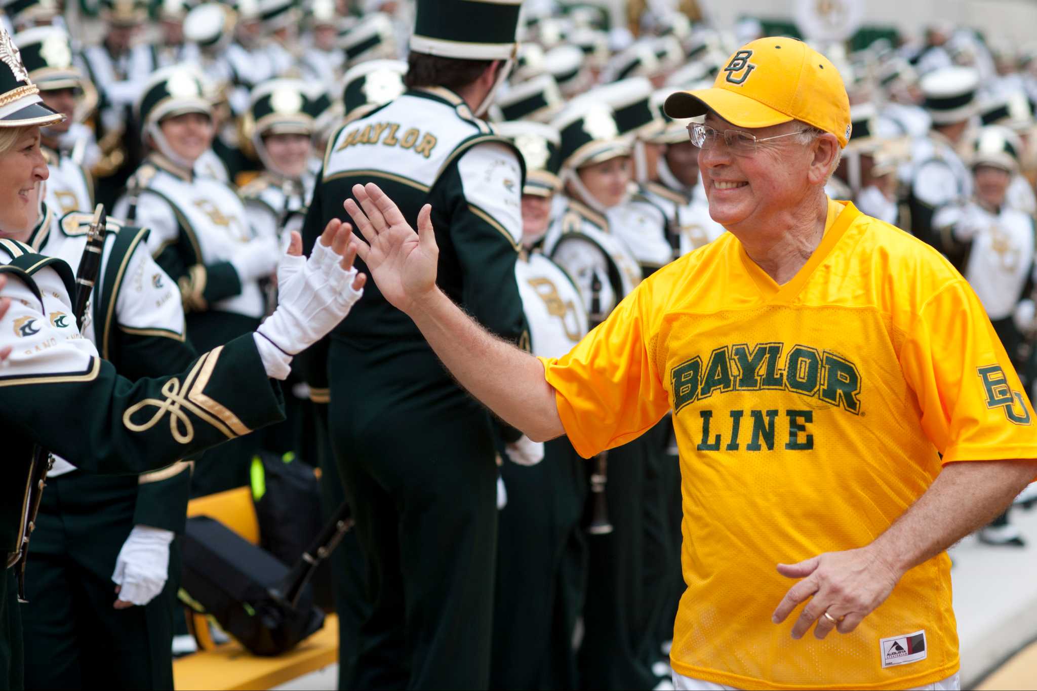 Baylor fires Art Briles and more in Thursday Hot Clicks - Sports Illustrated