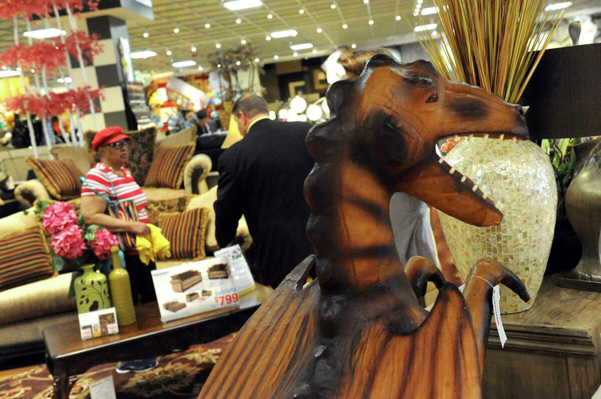 Photos Bob's Discount Furniture opens in Latham