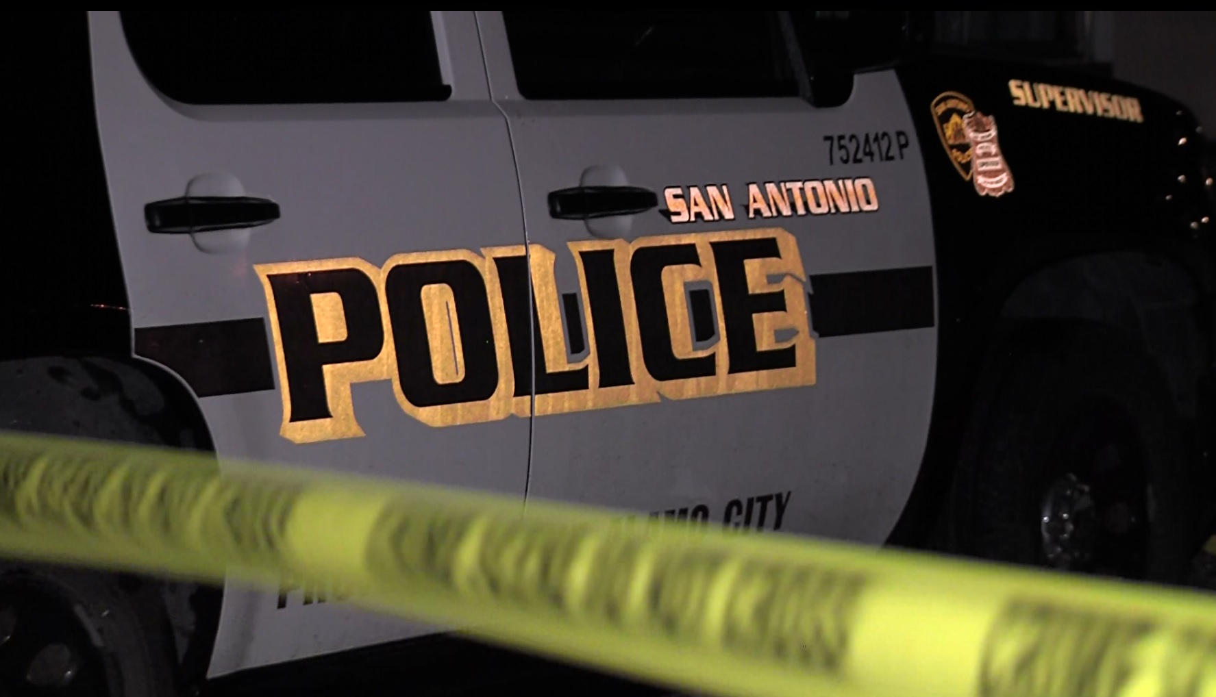 Man fatally shot at Northwest Side apartments