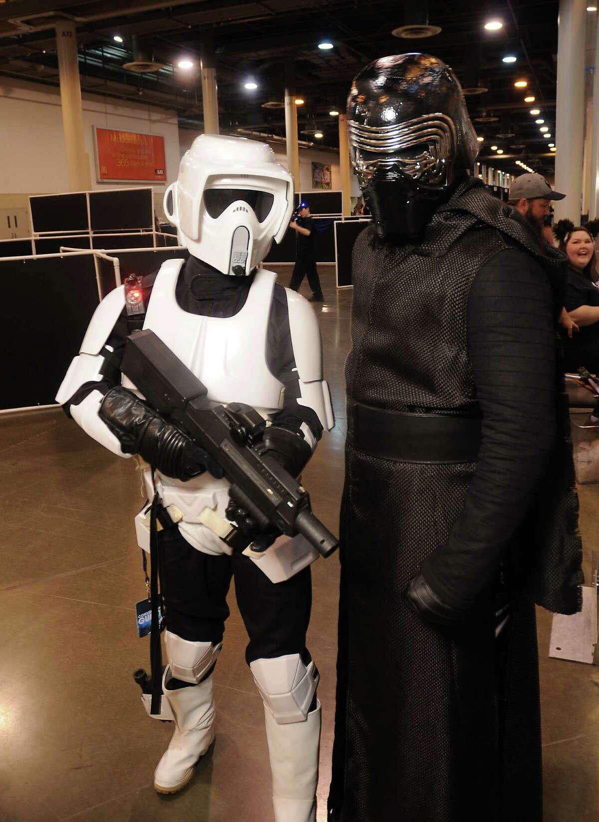 Space City Comic Con attracts fans, families, and cosplayers to NRG Center