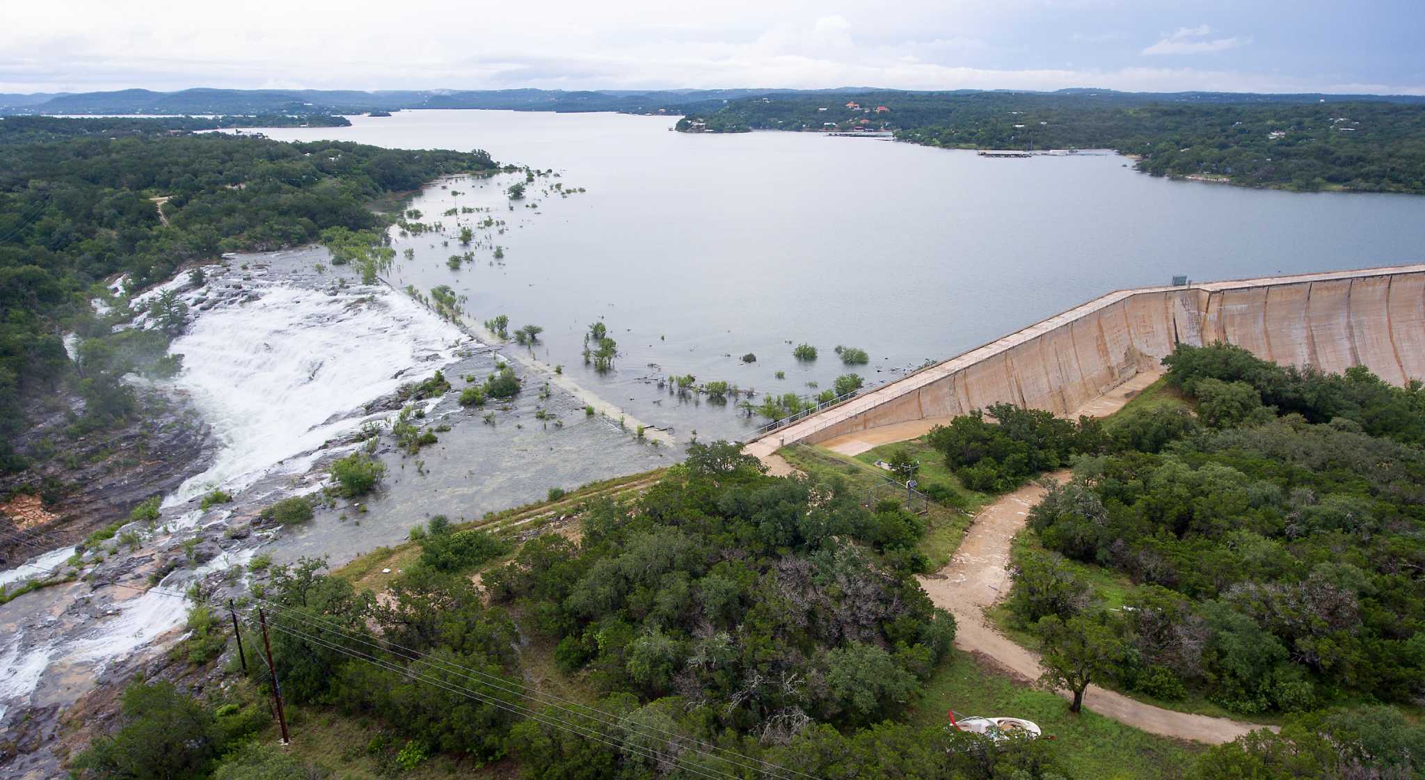 Drone footage shows completely full Medina Lake Texans have 'been