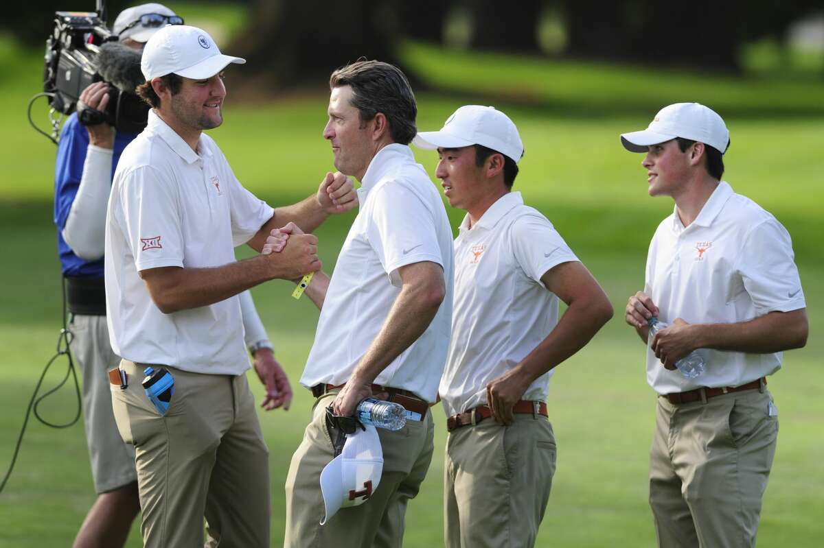 Texas men's golf loses NCAA championship to Oregon in thrilling finish