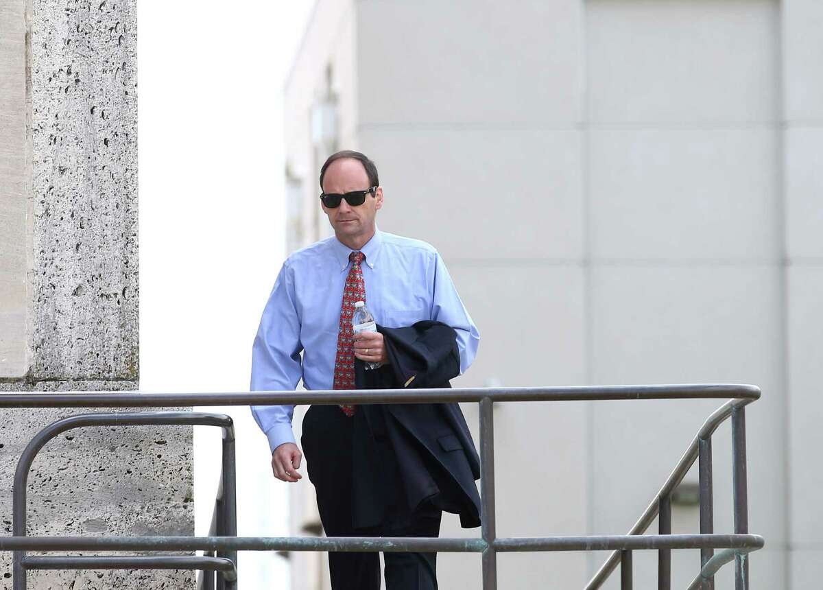 Former MD Anderson pediatrician Dennis Hughes has asked a federal judge to withdraw his guilty plea.