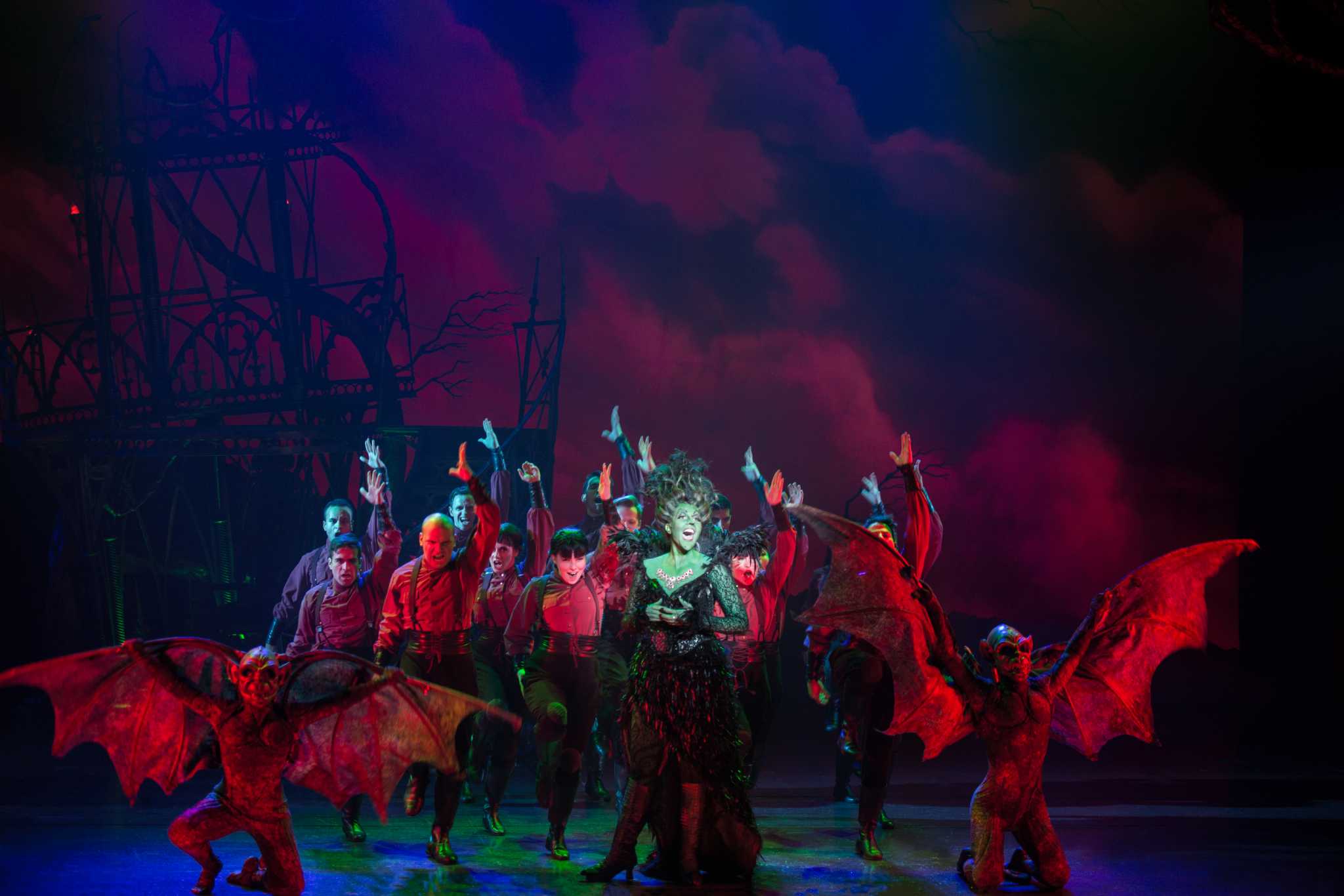 ‘Wizard of Oz’ tour sails ‘Over the Rainbow’ and into the Majestic Theatre San Antonio Express