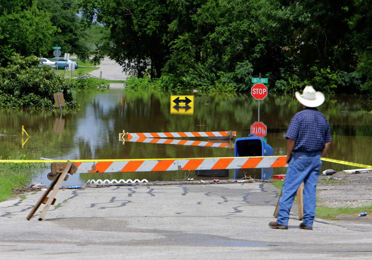 Mandatory Evacuations Ordered In Brazoria County