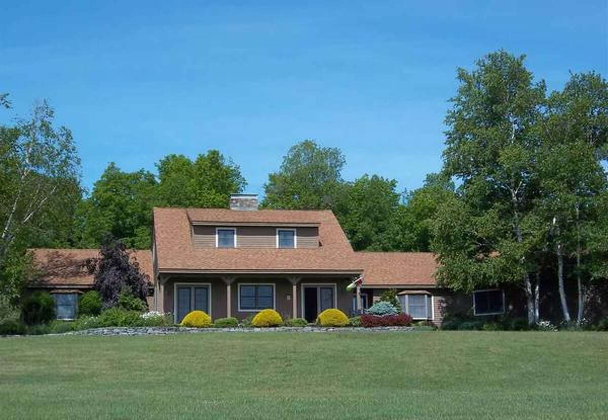 Open houses, June 5, 2016