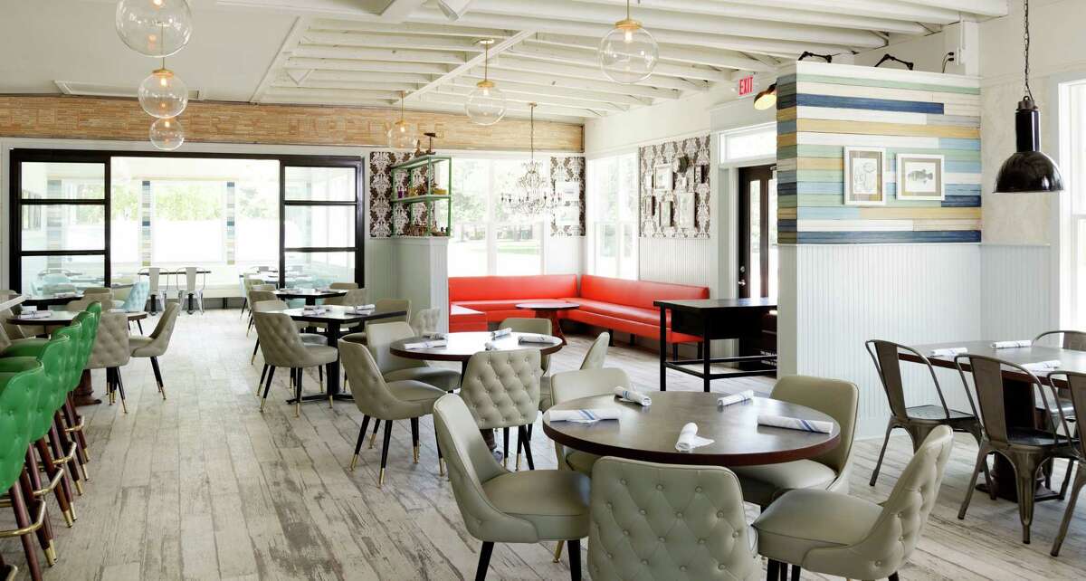 Persona Wood Fire Pizza opens fastserve, gourmet pizza location in