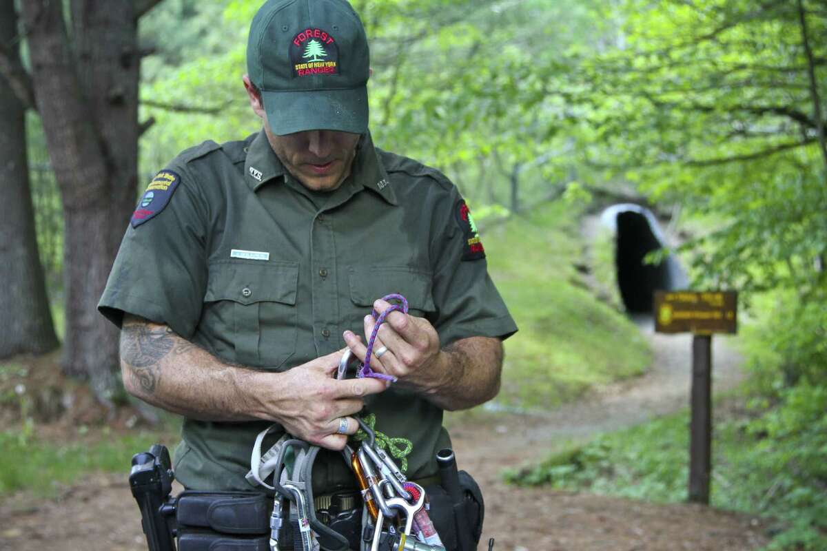 Forest Rangers Rescue Injured Cohoes Man In Adirondacks