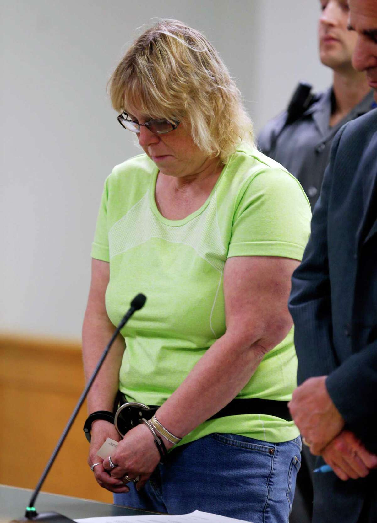 Prison Worker Who Aided Escape Tells of Sex, Saw Blades and