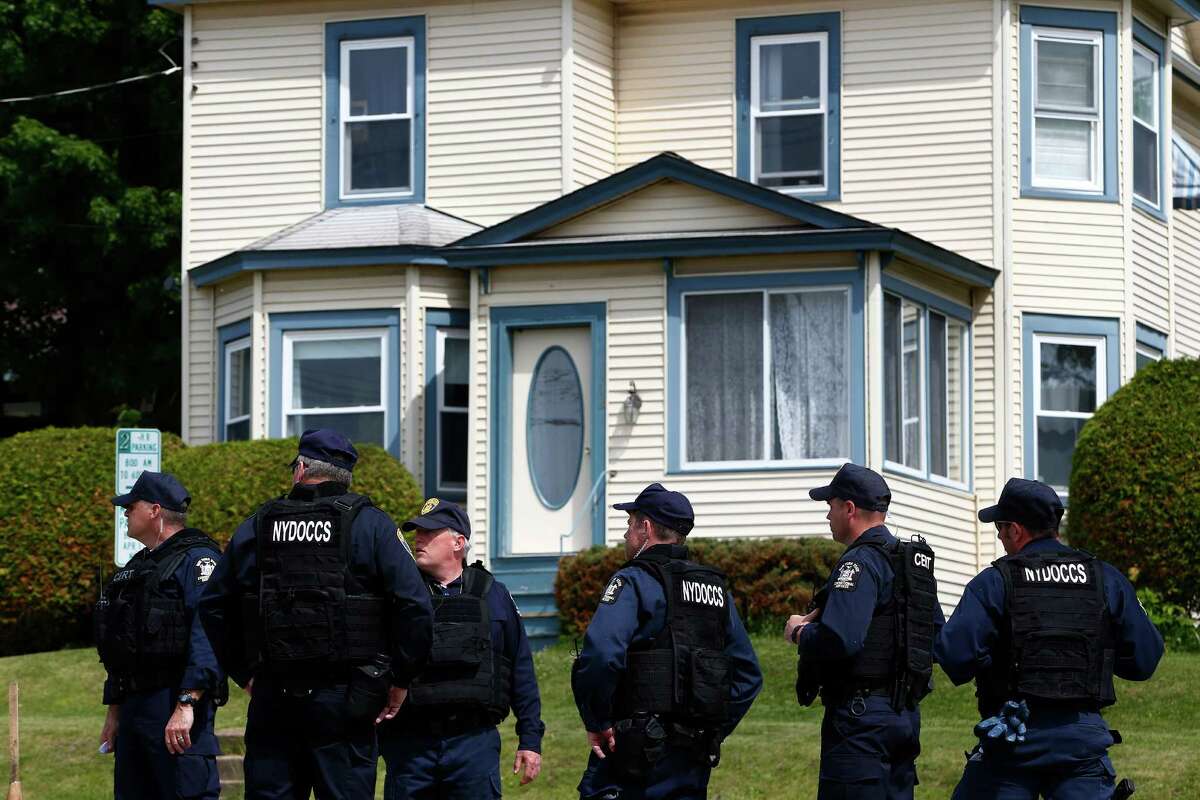 A year after Dannemora escape, answers still elusive