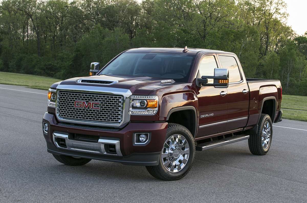 2017 GMC Sierra Denali, Chevrolet Silverado tease truck lovers with ...