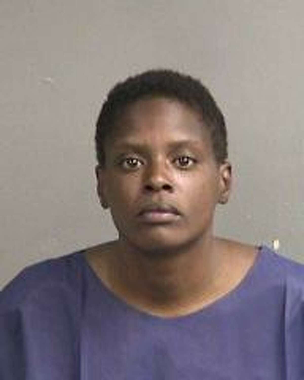 Iyona Hammond, 32, of Oakland was arrested after she allegedly stabbed a child multiple times while robbing a Wells Fargo bank in San Leandro on Monday, June 6, 2016. The child was hospitalized but later released after surgery, authorities said.