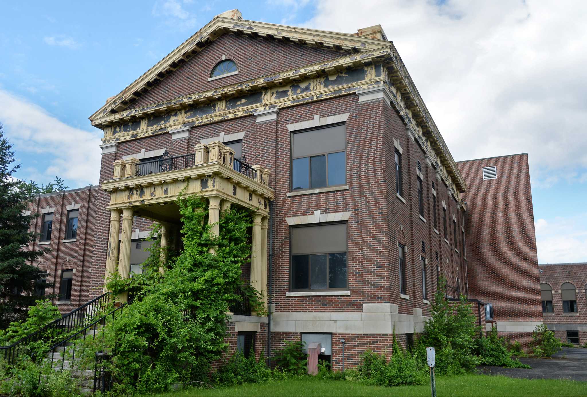 Albany County to tear down former nursing home - Vimarsana News