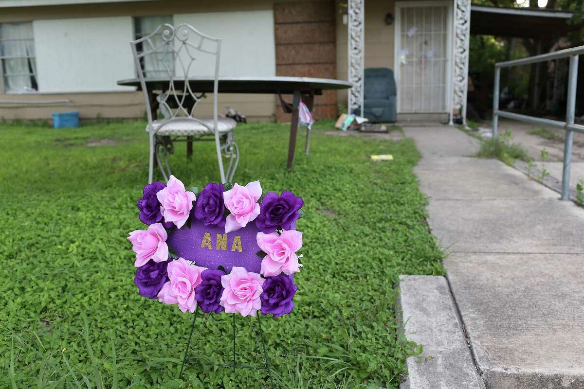 A neighbor placed a wreath in front of the house where five-year-old Ana Garza lived on the 800 block of Pecan Valley, Wednesday, June 8, 2016. Garza and her relative, Carlos Aguilar, were shot on June 1 at the house. She died today. The young girl was asleep in the house when the shooting occurred and a bullet hit her on the head.