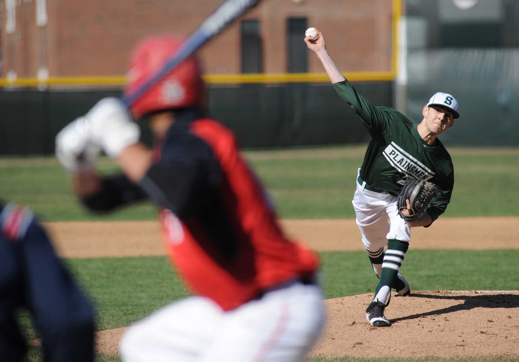 Shaker product Tommy Kahnle training in Albany ahead of 2023 season