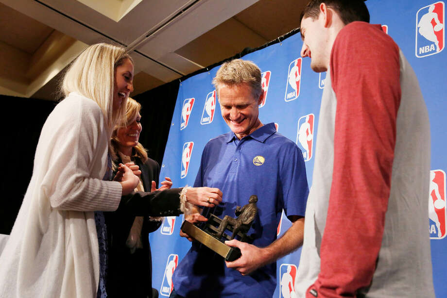 Did that Cavs fan elbow Steve Kerr’s daughter on purpose? - SFGate