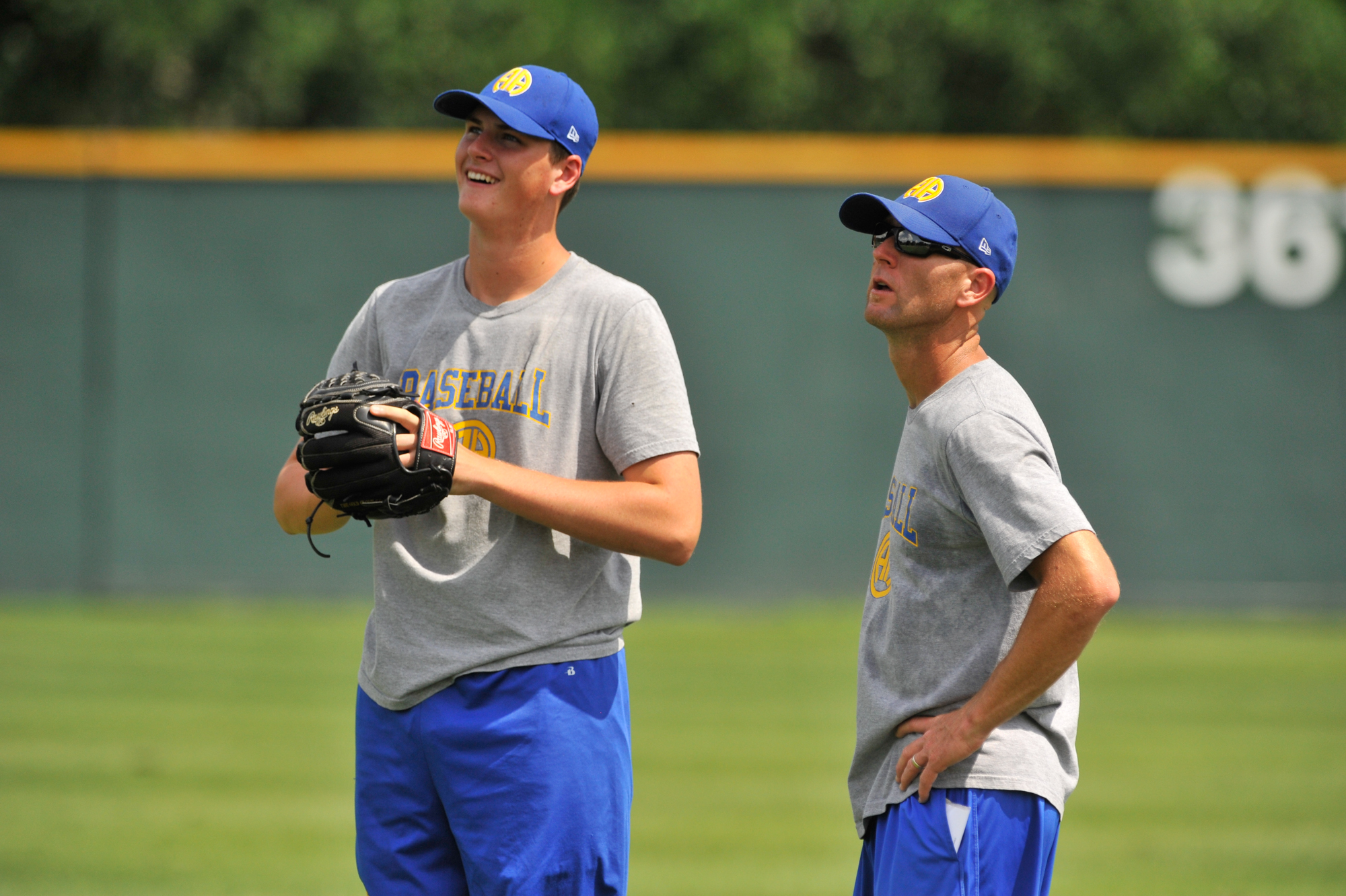 After being drafted by Astros, Whitley pitches Alamo Heights to title game