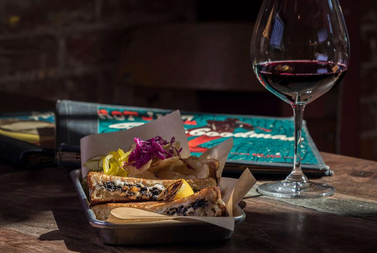 Healdsburg's Bergamot Alley wants to teach you about wine