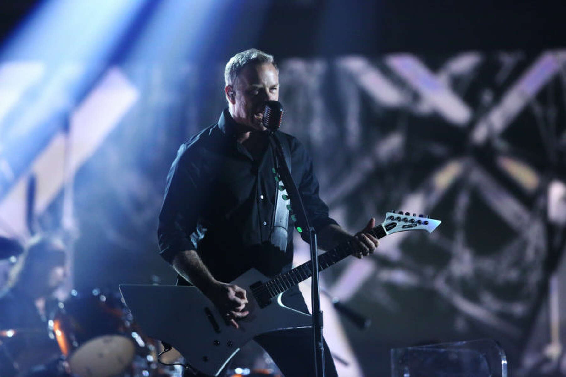 james hetfield 2022 grammys