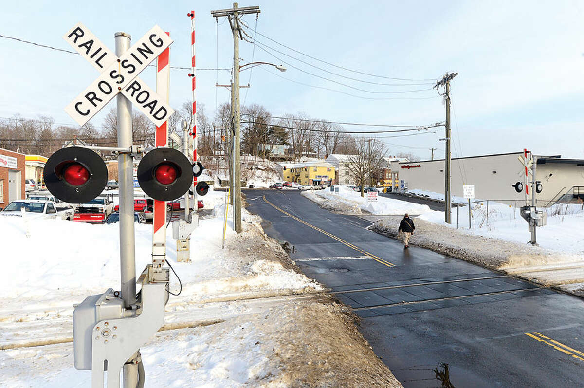 Hour photo / Erik Trautmann Railroad crossing at Broad St on the Danbury Line in Norwalk. Does Metro-North Railroad have safety measures in place along Danbury and New Canaan lines to prevent accidents at crossings like the one that ocurred Tuesday in Valhalla, NY?