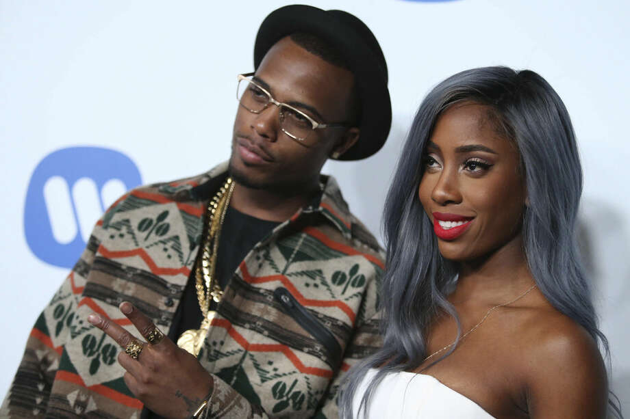B O B Sevyn Streeter The Hour Sevyn streeter fan page go get prolly, my love for you, d4l, before i do, and fallen on itunes instagram: thehour