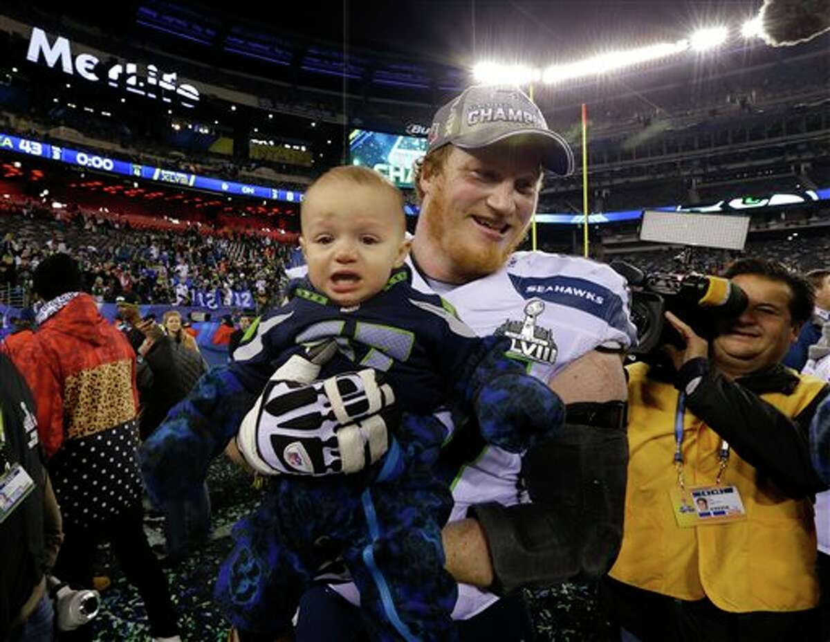 NFL Seattle Seahawks (Fan) Kids' Football Home Game Jersey.