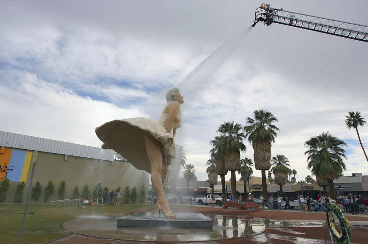 Forever Marilyn' Sculpture Nears Return To Downtown Palm Springs – NBC Palm  Springs