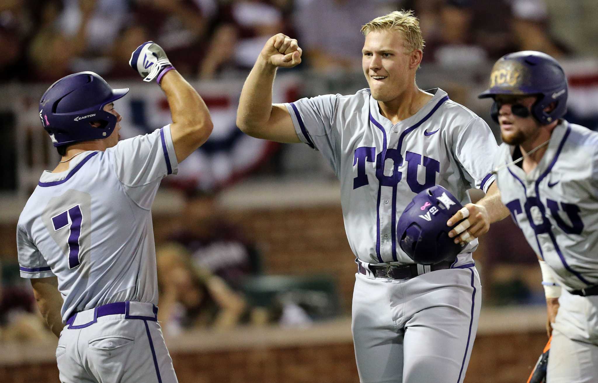 Skoug's late homer gets TCU within a win of Omaha