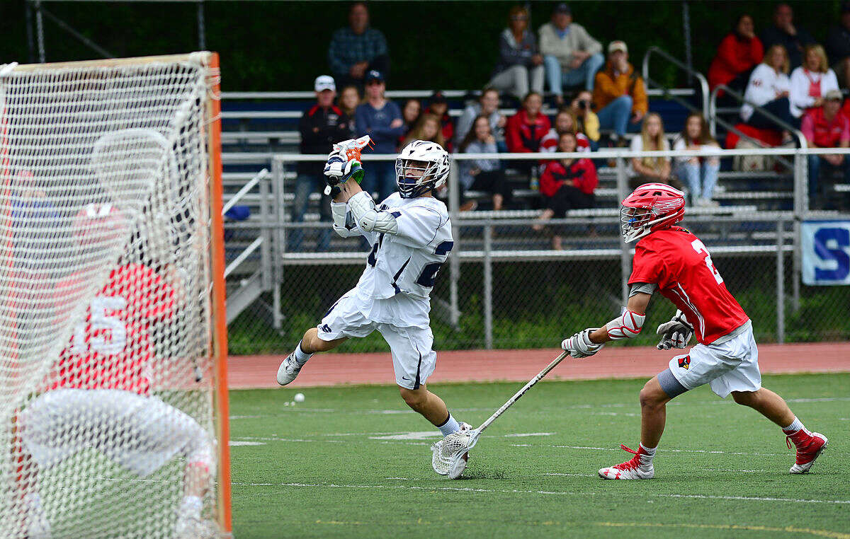 Staples wins its firstever FCIAC lacrosse playoff game