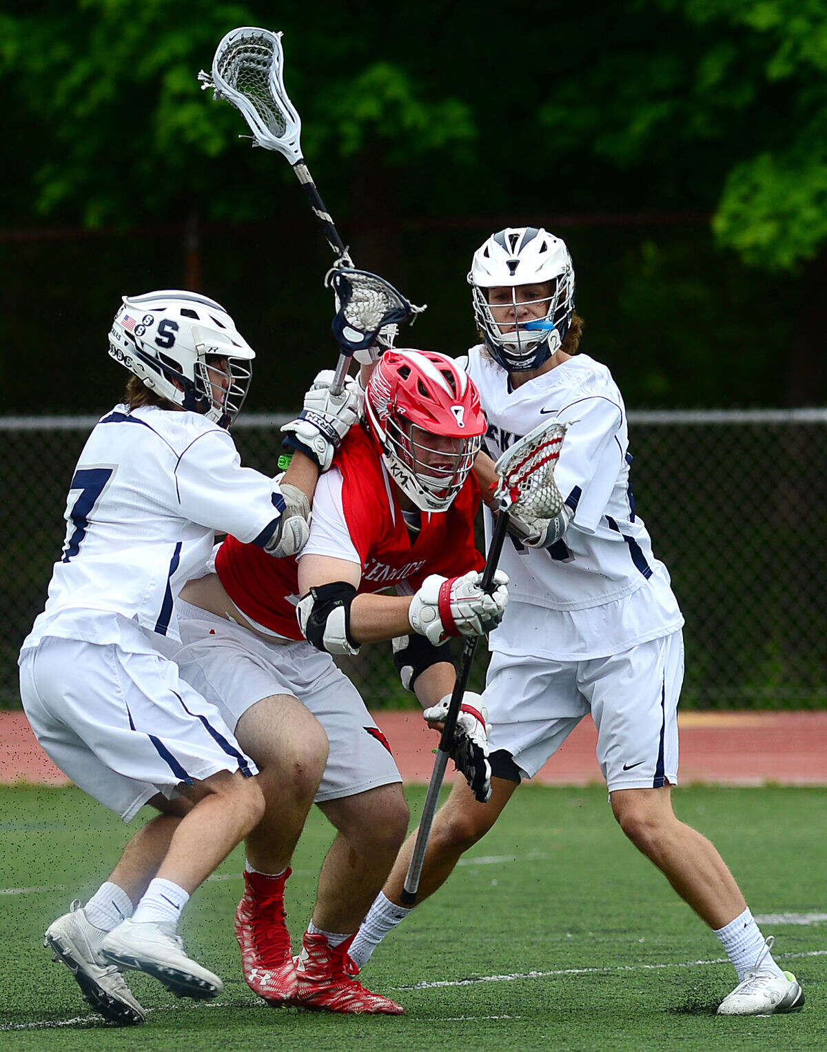 Staples wins its firstever FCIAC lacrosse playoff game