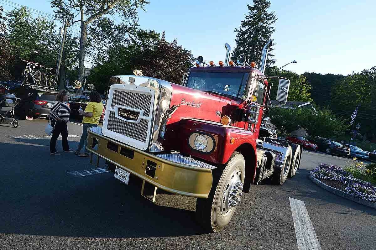 In PHOTOS; Wilton Kiwanis Annual Car Show and Memorial Cruise Night