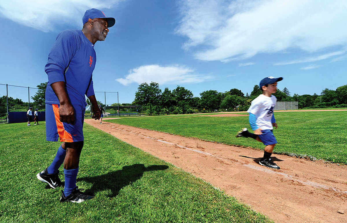 Mookie Wilson Believes In Dinosaurs | Magnet