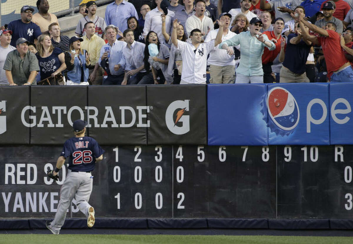 Red Sox shut down Will Middlebrooks and Shane Victorino