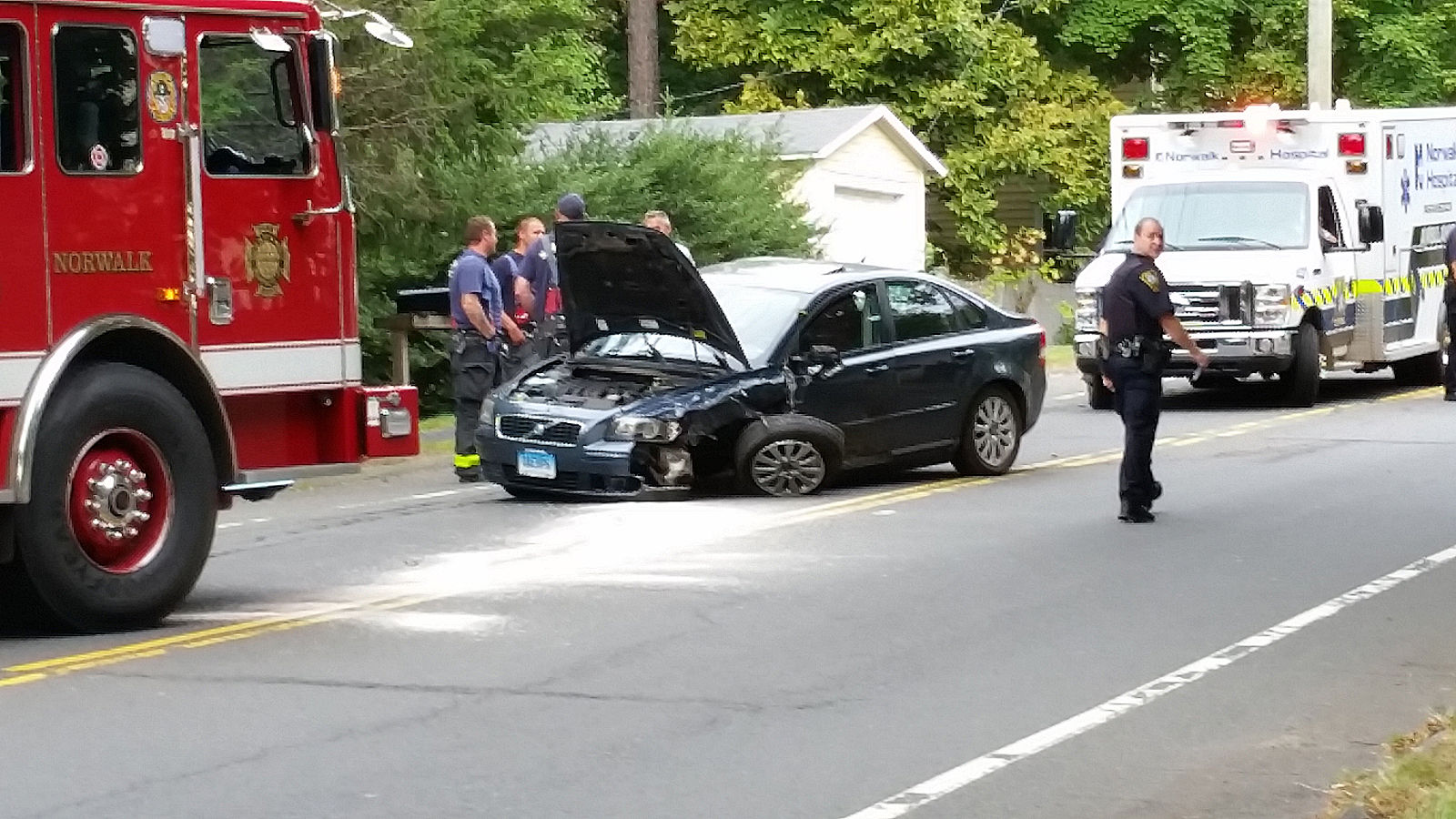 New Canaan Avenue accident