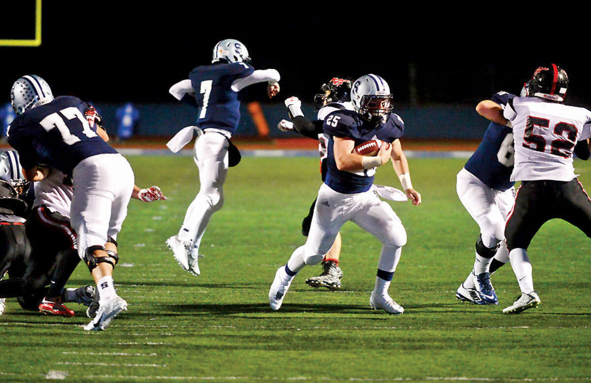 Staples High School Football vs Fairfield Warde