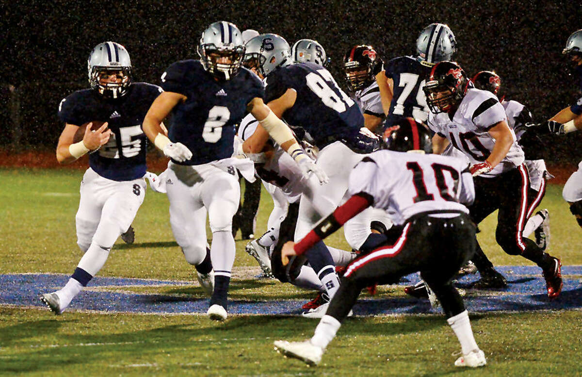 Staples High School Football vs Fairfield Warde