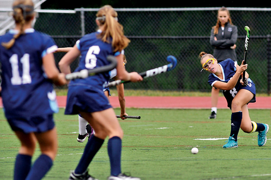 Wilton High School Girls Field Hockey vs Darien