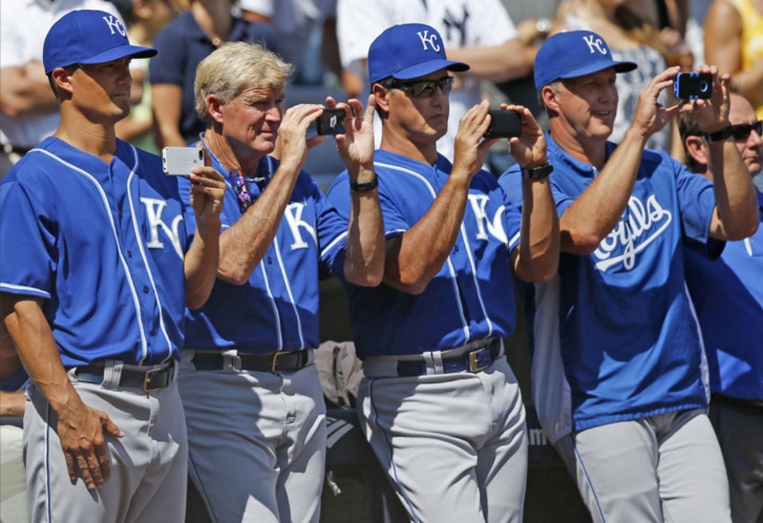 Yankees offense pulls a no-show against Royals, Bombers lose to K.C. 2-0 on  Derek Jeter day at Yankee Stadium – New York Daily News