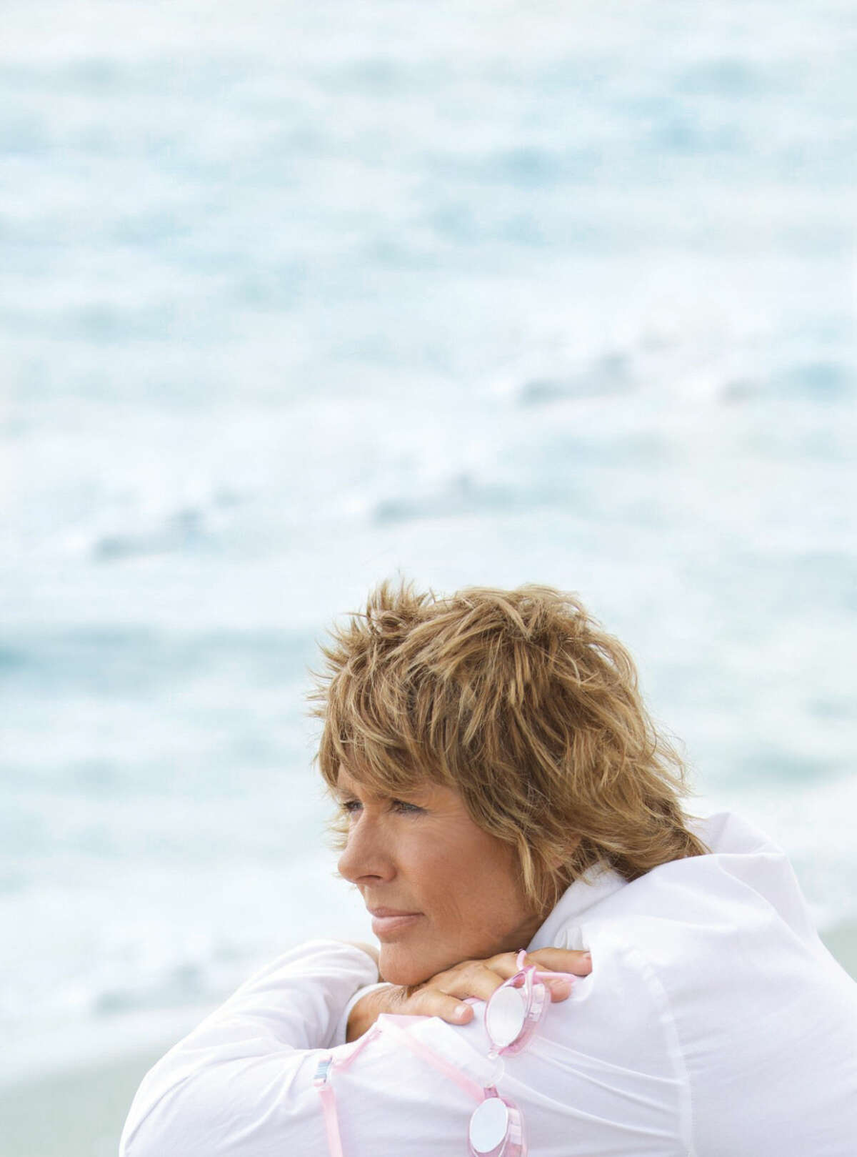 Long distance swimmer Diana Nyad visits Wilton Library on Tuesday, Oct. 20, from 7-8:30 p.m. to discuss her brand new book, Find A Way. The book is the captivating story of her life and her inspiring Cuba to U.S. swim which she accomplished in 2013 at the age of 64.