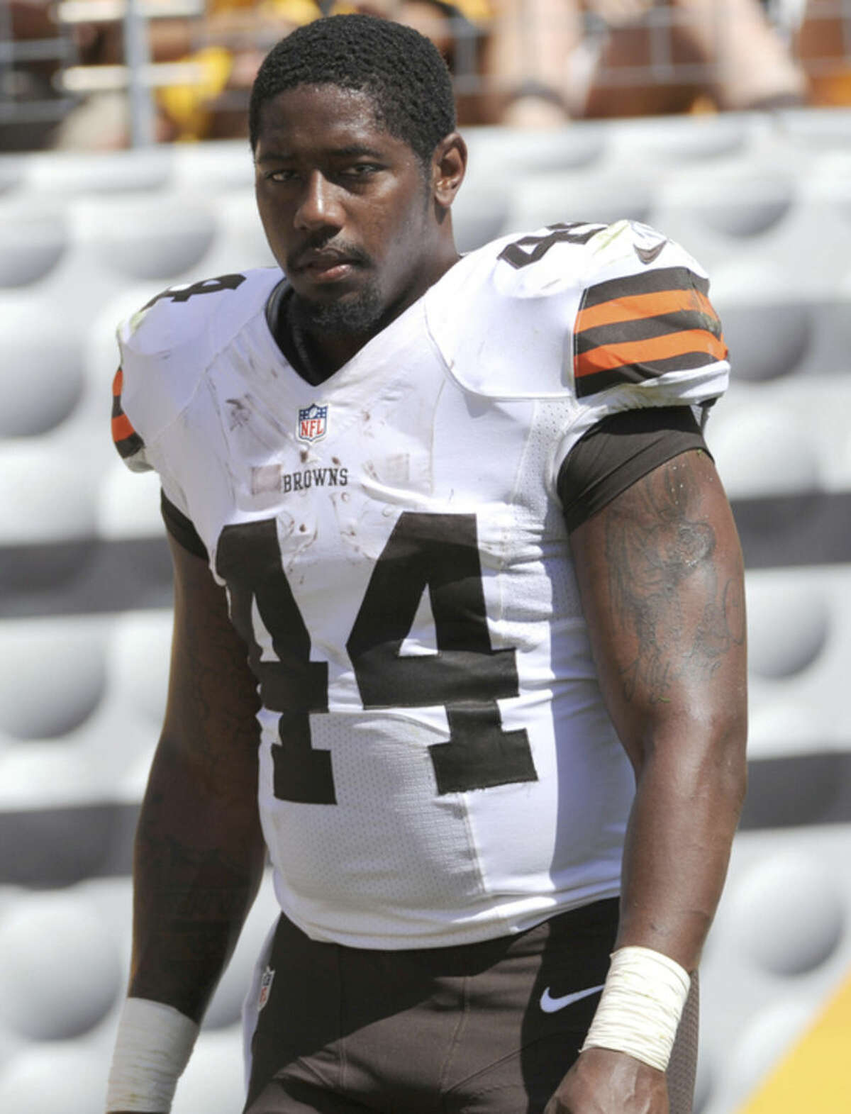 Cleveland Browns running back Ben Tate (44) leaves the field after being injured in the second quarter of the NFL football game against the Pittsburgh Steelers, Sunday, Sept. 7, 2014 in Pittsburgh. (AP Photo/Don Wright)
