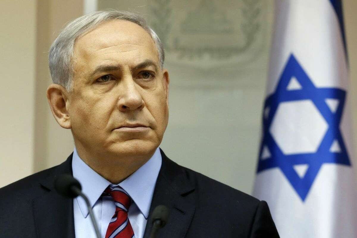 Israeli Prime Minister Benjamin Netanyahu chairs the weekly cabinet meeting at his Jerusalem office, Sunday, Nov. 16, 2014. (AP Photo/Gali Tibbon, Pool)