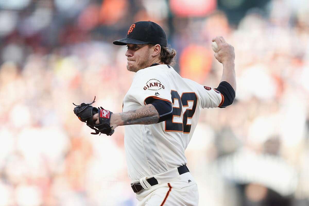 SAN FRANCISCO, CA - JUNE 12: Jake Peavy #22 of the San Francisco Giants pitches in the third inning against the Los Angeles Dodgers at AT&T Park on June 12, 2016 in San Francisco, California. (Photo by Lachlan Cunningham/Getty Images)