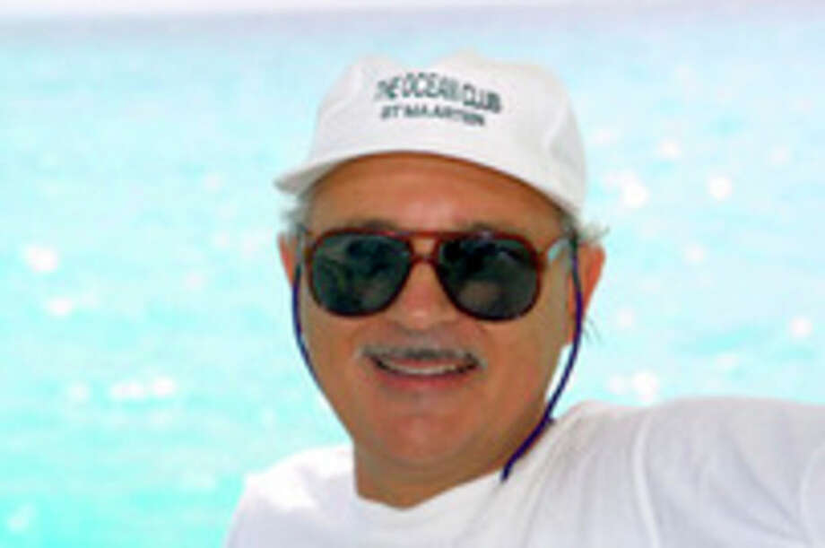 Settlement reached in lawsuit against Stew Leonard Sr. The Hour