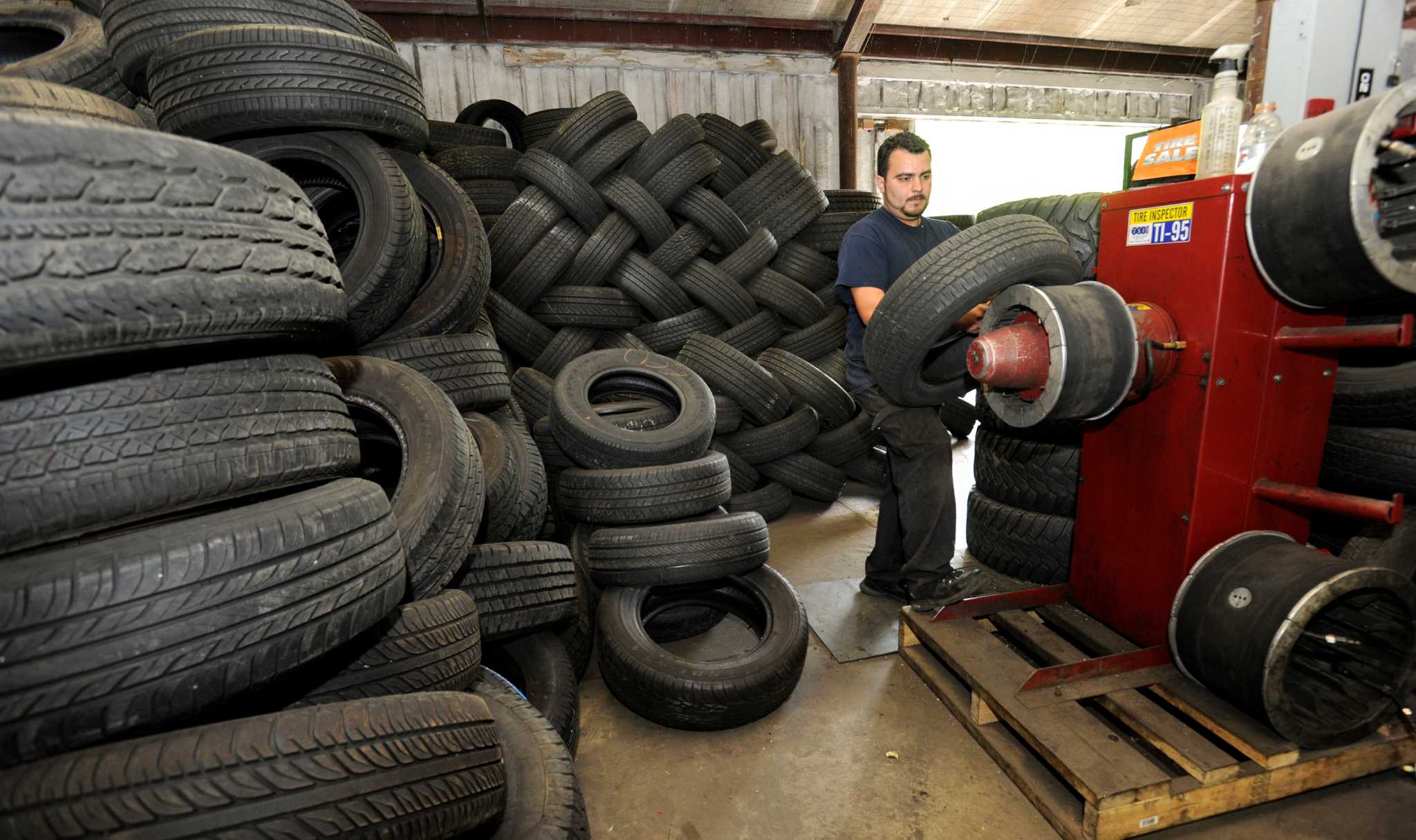 Used-tire shop offers options in New Milford
