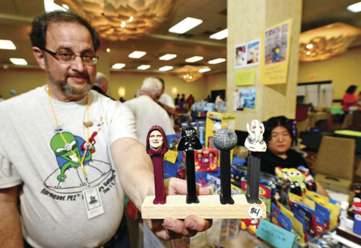 PEZheads gather for PEZ convention