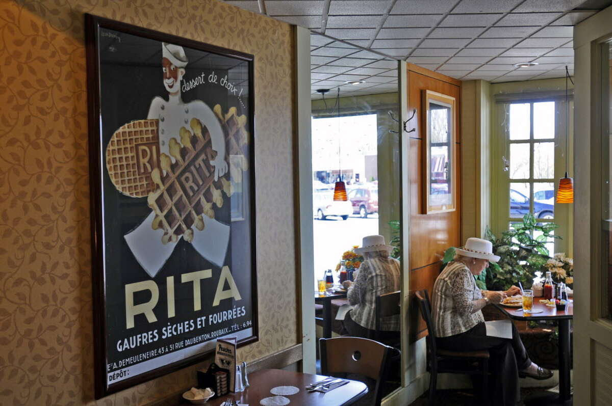 Peaches Cafe's new owners know the ropes