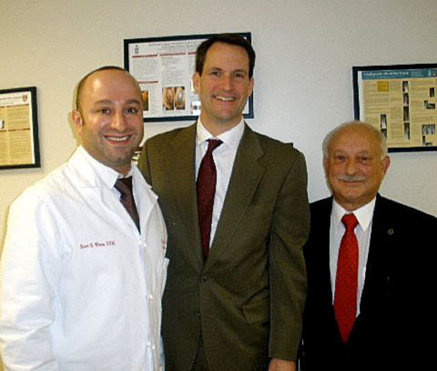 Himes visits local foot, ankle doctors