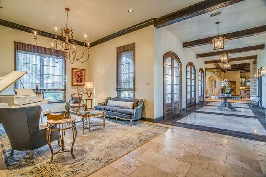 Luxury real estate market in Lubbock, Texas, boasts 2.4M mansion